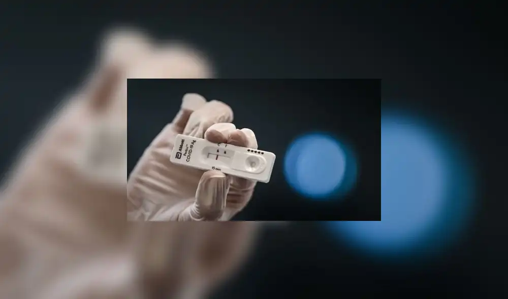 Pruebas rápidas de antígeno COVID-19 Pruebas rápidas de antígeno COVID-19
