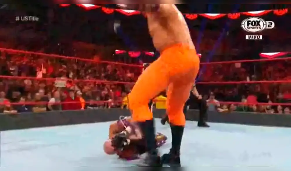 WWE: Rey Mysterio pierde la máscara en pelea ante Andrade.