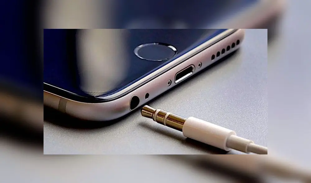 La entrada para auriculares está desapareciendo en los nuevos smartphones. La entrada para auriculares está desapareciendo en los nuevos smartphones.