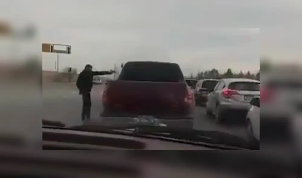 El video del ataque a la pareja fue grabado por los propios sicarios. (Foto: Captura) El video del ataque a la pareja fue grabado por los propios sicarios. (Foto: Captura)