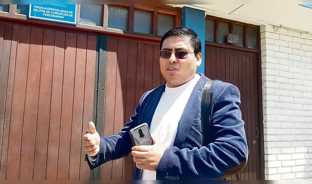 casos. Flores también investigó el caso Los Limpios de Tacna, que involucró a exalcaldes y regidores. casos. Flores también investigó el caso Los Limpios de Tacna, que involucró a exalcaldes y regidores.