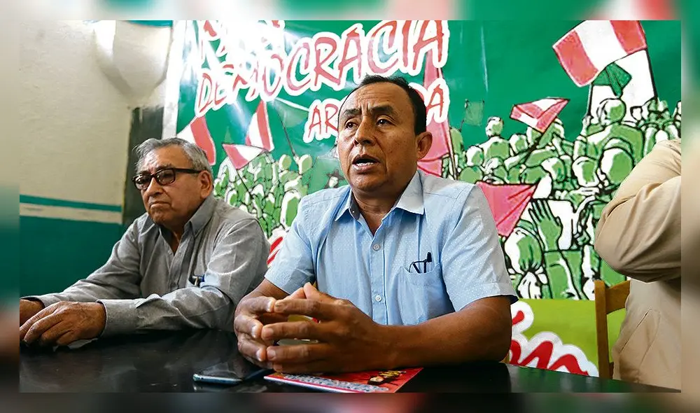 GREGORIO SANTOS EN CONFERENCIA DEPRENSA.
PROBABLE CANDIDATO A LA PRESIDENCIA DELPERU DENTRO DE SUS ASPIRACIONES GREGORIO SANTOS EN CONFERENCIA DEPRENSA.
PROBABLE CANDIDATO A LA PRESIDENCIA DELPERU DENTRO DE SUS ASPIRACIONES