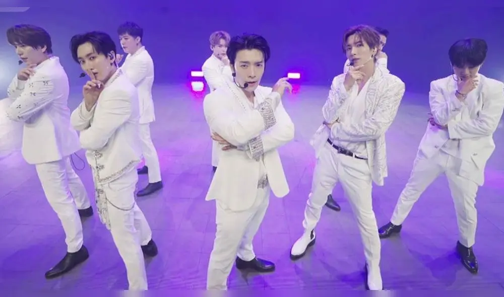 Desliza para ver más fotos de SUPER JUNIOR en los Beyond Live. Créditos: SM Entertainment