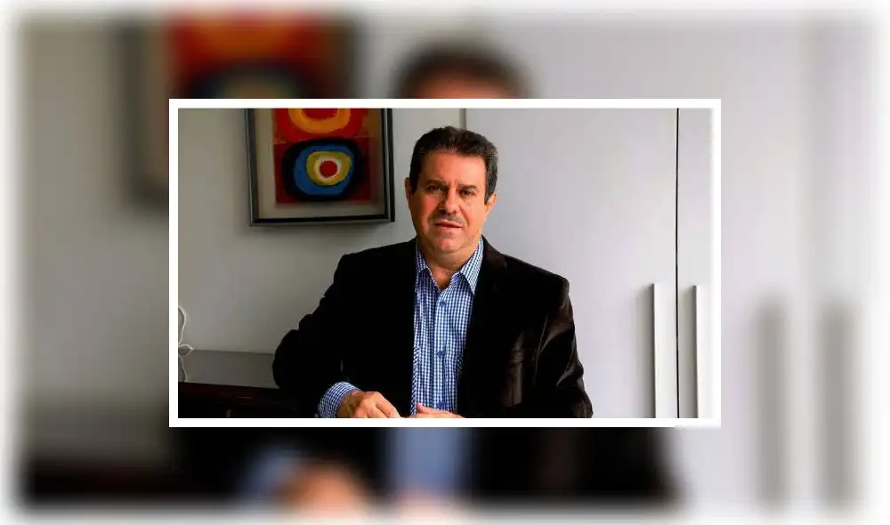 Academia de Lengua de EEUU (ANLE) en contra del retiro de español de la web de la Casa B lanca Academia de Lengua de EEUU (ANLE) en contra del retiro de español de la web de la Casa B lanca