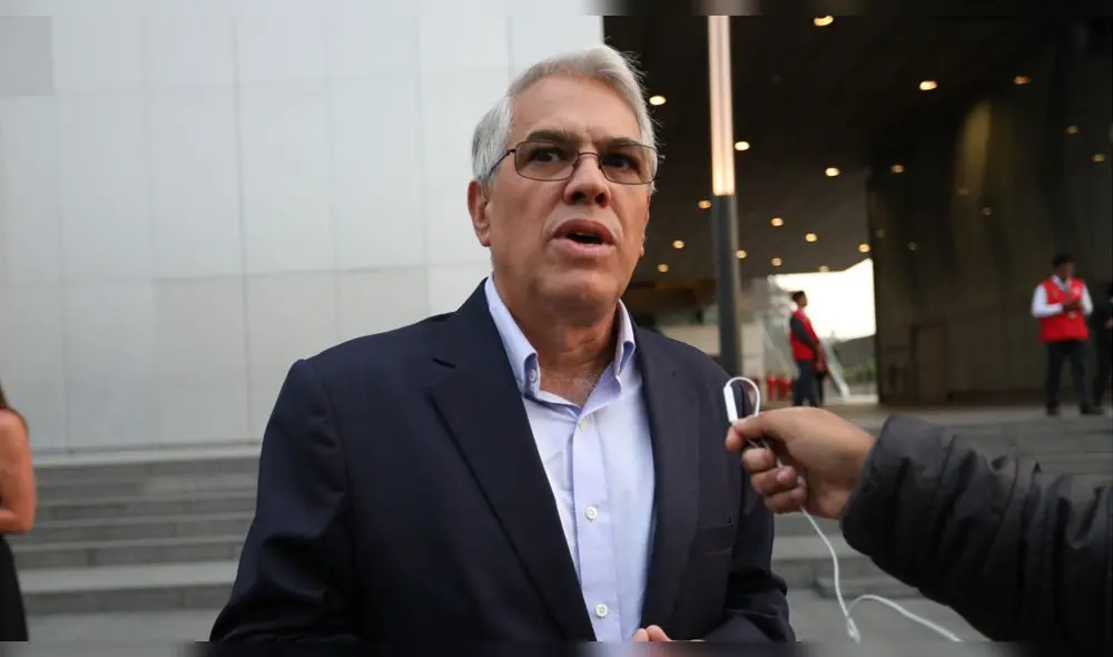 Gino Costa es uno de 4 parlamentarios disueltos que regresará al Congreso. Foto: La República.