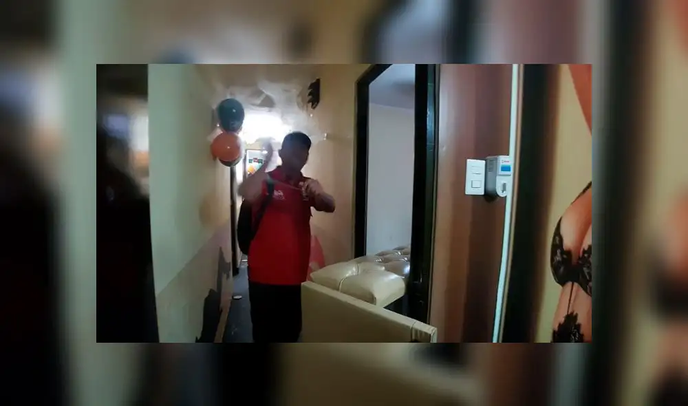 Durante la intervención, las mujeres reconocieron trabajar en el lugar, pero no dieron el nombre del dueño. (Foto: Grace Mora / La República) Durante la intervención, las mujeres reconocieron trabajar en el lugar, pero no dieron el nombre del dueño. (Foto: Grace Mora / La República)