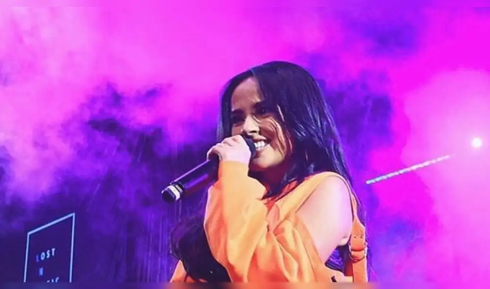 ¿Becky G se puso botox en los labios? Imagen despierta ola de críticas