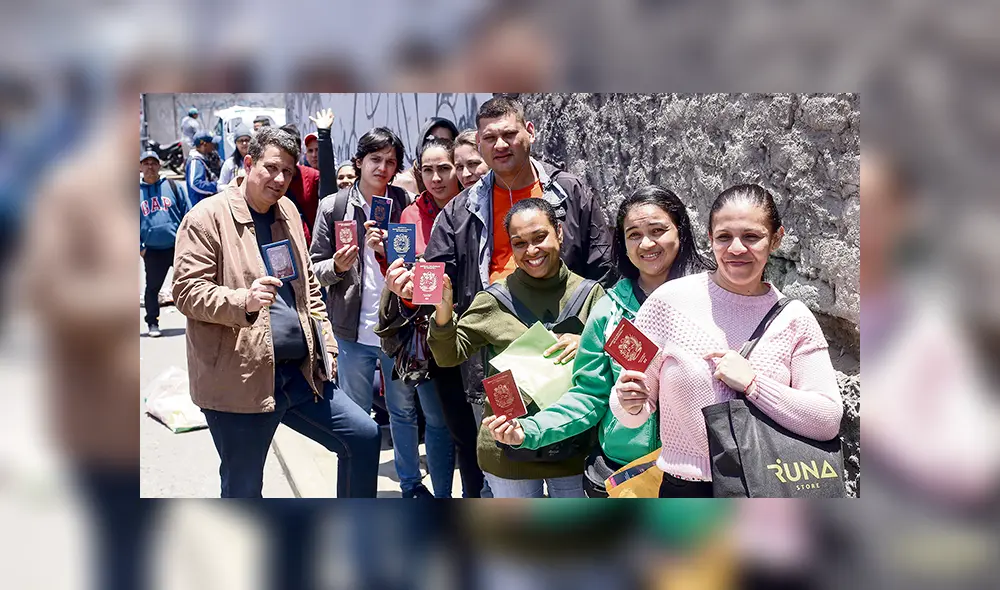 Miles de venezolanos se amanecen por un certificado policial