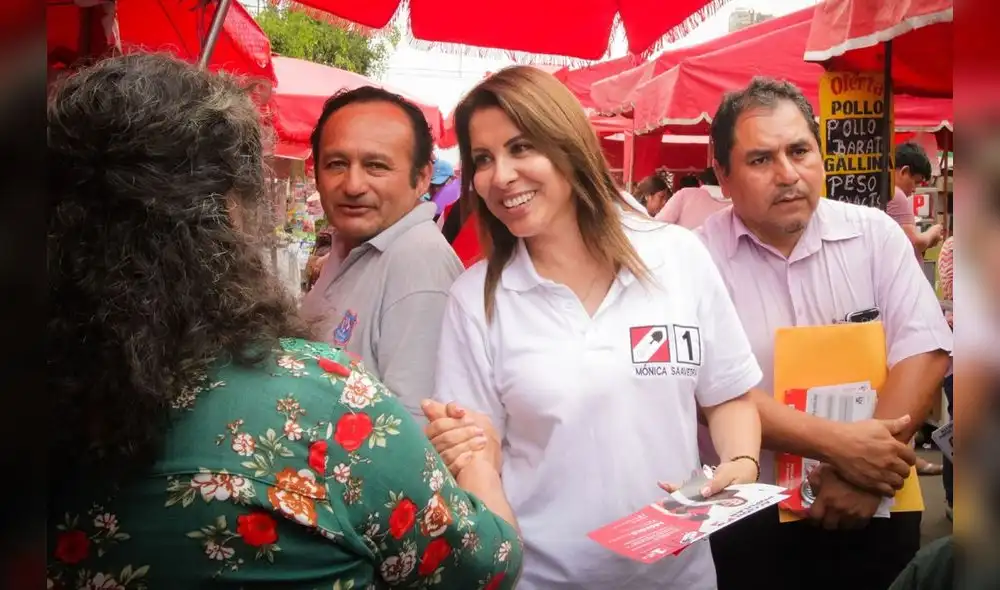 Extrabajadora denuncia que alcalde de Jesús María usaba a los trabajadores de la comuna para apoyar la campaña interna de Mónica Saavedra. Foto: Difusión.