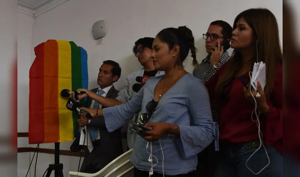  Matrimonio entre Susel Paredes y Gracia Aljovín gana en primera instancia [FOTOS]