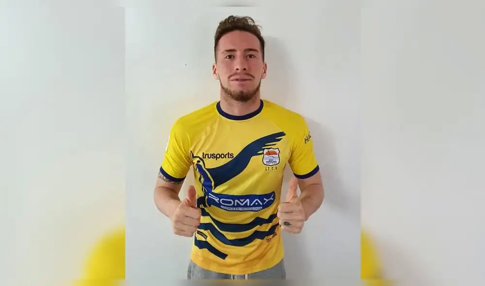 Hace una semana La Torre jugaba en la César Vallejo. Foto Prensa Chavelines. Hace una semana La Torre jugaba en la César Vallejo. Foto Prensa Chavelines.