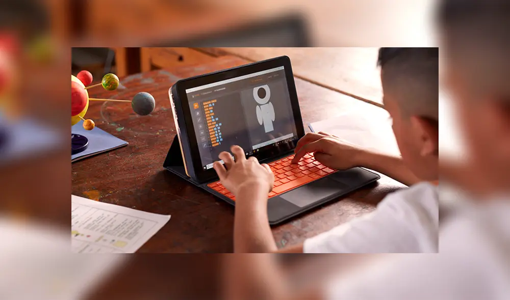 Microsoft y Kano presentan computadora de construcción propia.