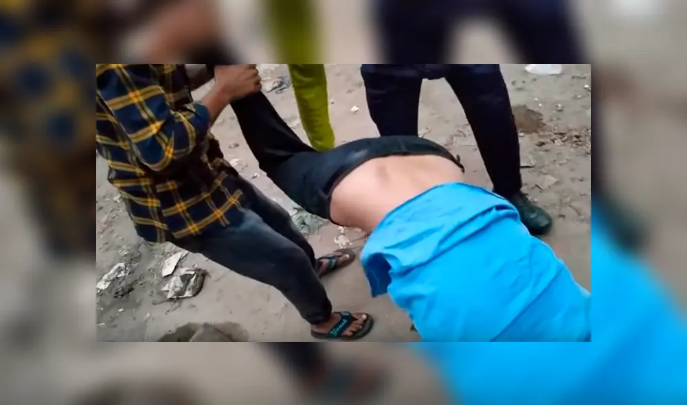 El hombre escuchó los aullidos del cachorro y no tardó en buscar ayuda y arriesgar su vida para salvarlo. El conmovedor episodio se ha hecho viral en Facebook y YouTube