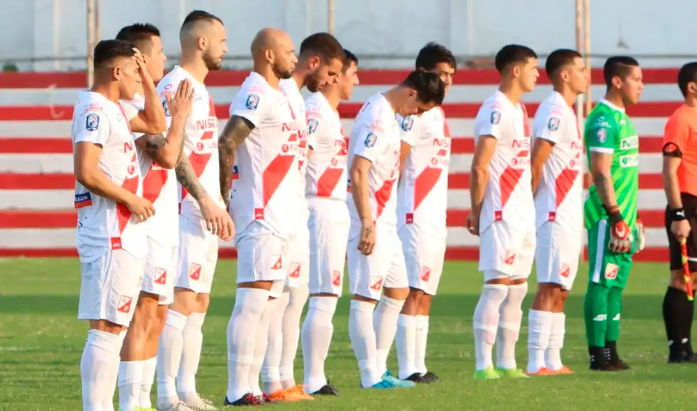 Sigue aquí EN VIVO ONLINE el partido Cerro Porteño vs. River Plate por la fecha 10 del Torneo Apertura de Paraguay. | Foto: @KELITO_1911