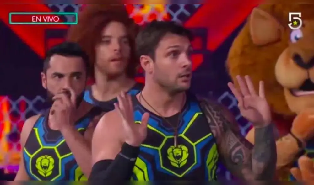 Sin embargo, el ‘guerrero inca’ llegó con las imágenes del momento y arremetió contra quienes lo acusaron. | Foto: Captura Televisa