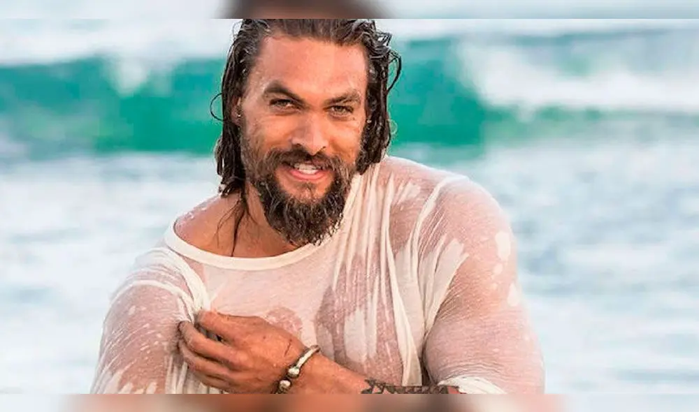 Jason Momoa incomoda a hija en premier de Aquaman con extraños tocamientos