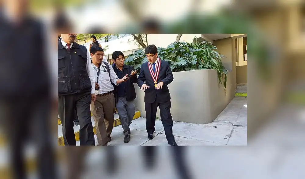 Rohel Sánchez: "Ellos son seis personas que representan la fiel expresión de la miseria humana" Rohel Sánchez: "Ellos son seis personas que representan la fiel expresión de la miseria humana"