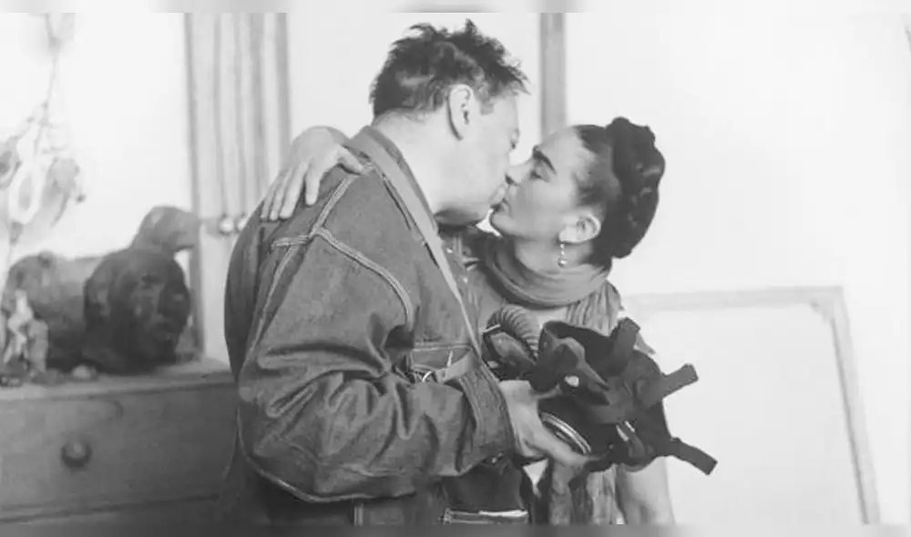 Fotos reales e inéditas de Frida Kahlo serán subastadas en Nueva York Fotos reales e inéditas de Frida Kahlo serán subastadas en Nueva York