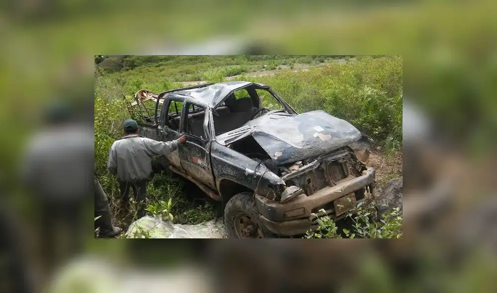 Piura: Camioneta cayó a abismo y muere una persona en Huarmaca