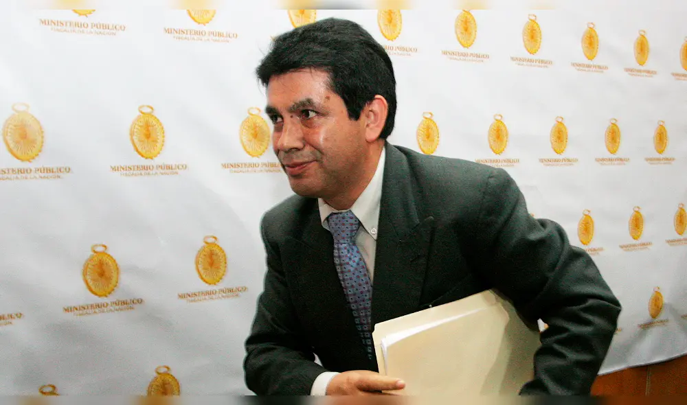 Corte Suprema anula impedimento de salida contra fiscal Tomás Gálvez