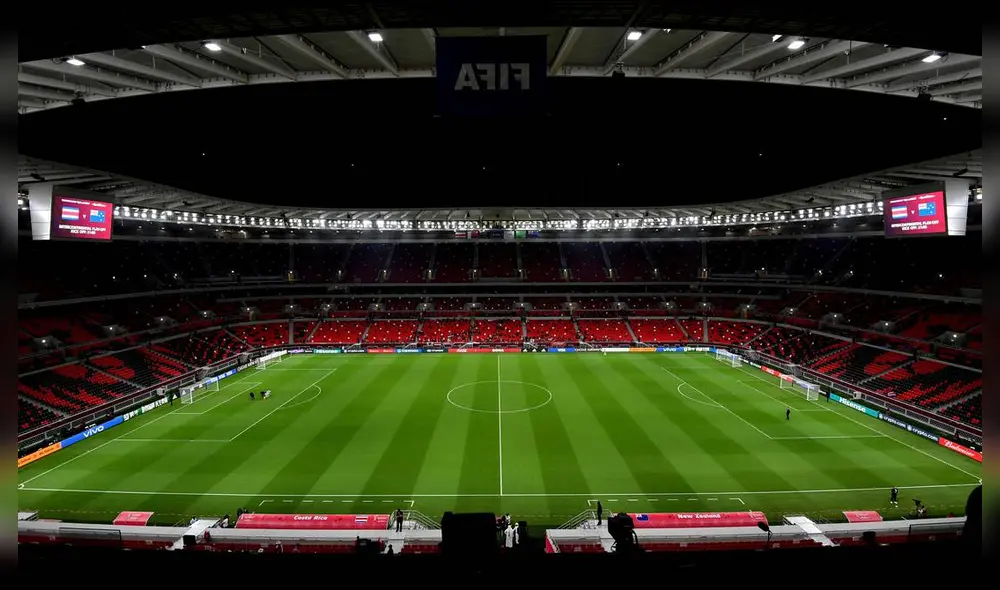 Descubre por qué los estadios tienen pasto de dos colores. Foto: captura de Youtube