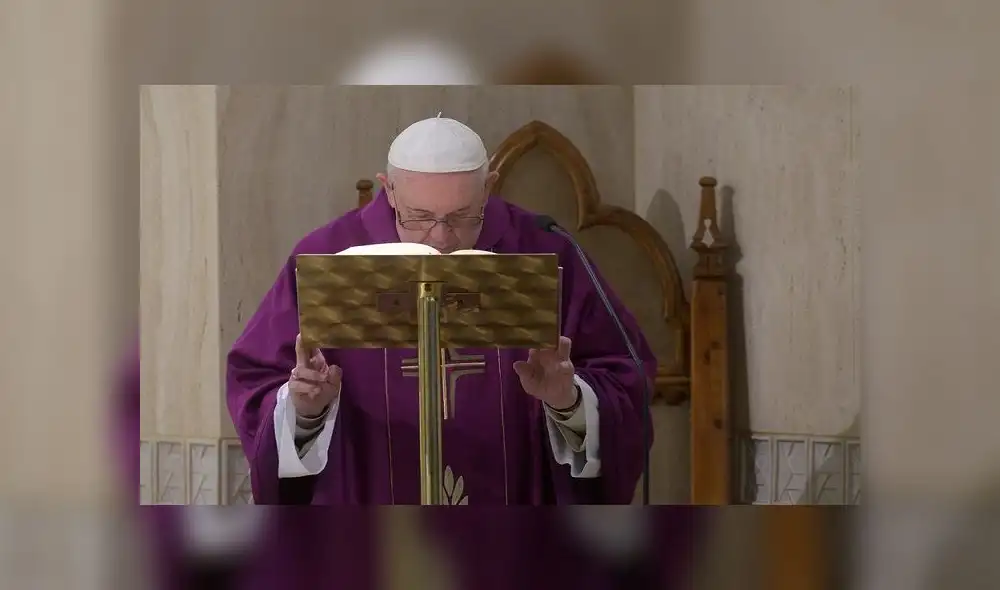 El coronavirus ha provocado que el papa Francisco lidere unos inusuales actos litúrgicos en el Vaticano. Foto: EFE El coronavirus ha provocado que el papa Francisco lidere unos inusuales actos litúrgicos en el Vaticano. Foto: EFE