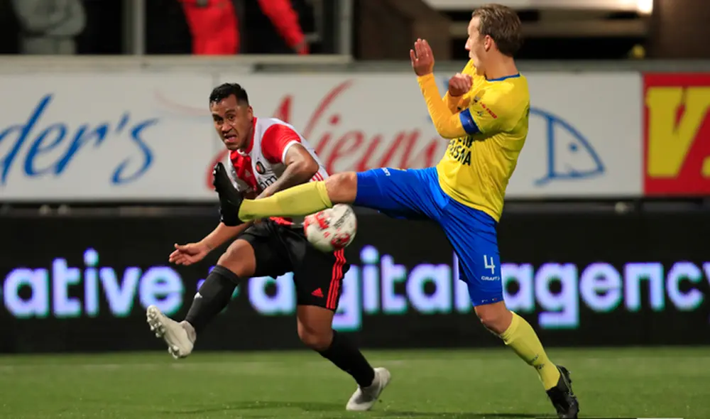 Renato Tapia jugó todo el partido entre Feyenoord y  Cambuur por la Copa de los Países Bajos. Foto: Twitter/Feyenoord