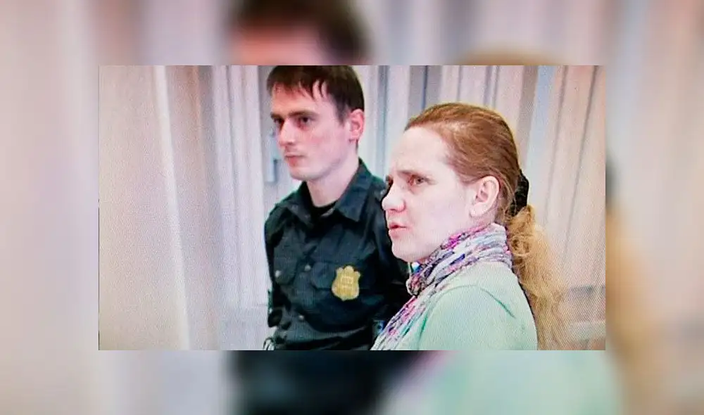 Condenan a mujer que drogó e intentó matar de hambre a niño de 8 años tras adoptarlo