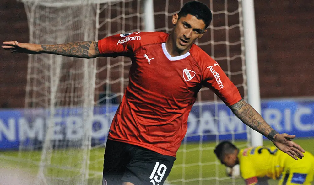 Independiente venció por la mínima diferencia de la Universidad Católica de Ecuador por la ida de los octavos de final de la Copa Sudamericana 2019. | Foto: AFP