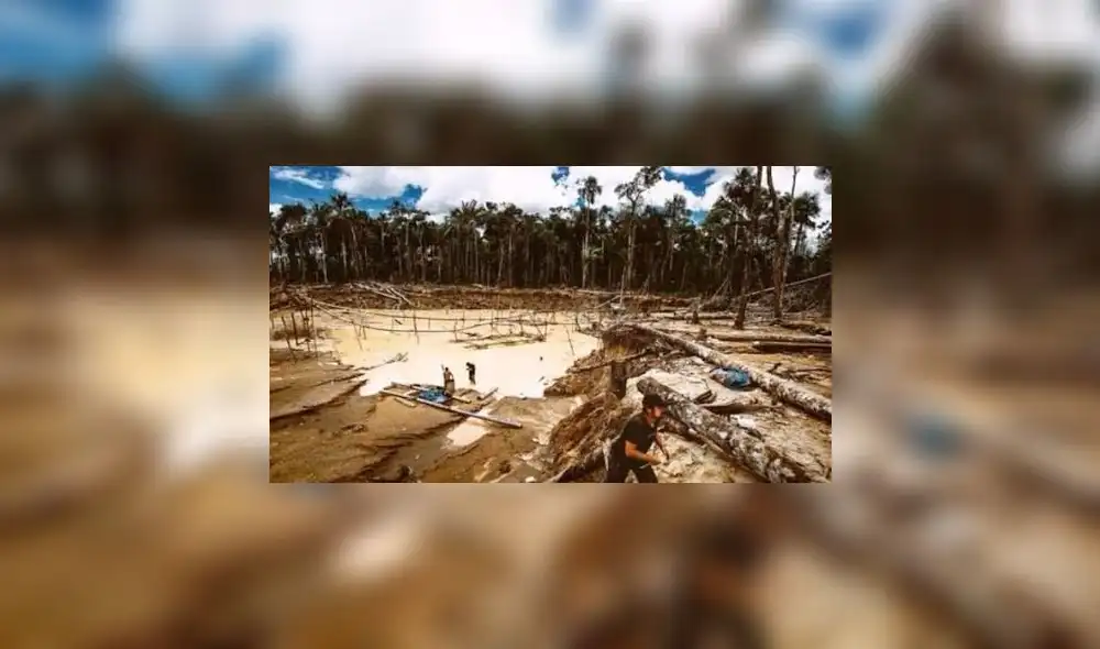 Dilemas de aquí y de allá Dilemas de aquí y de allá