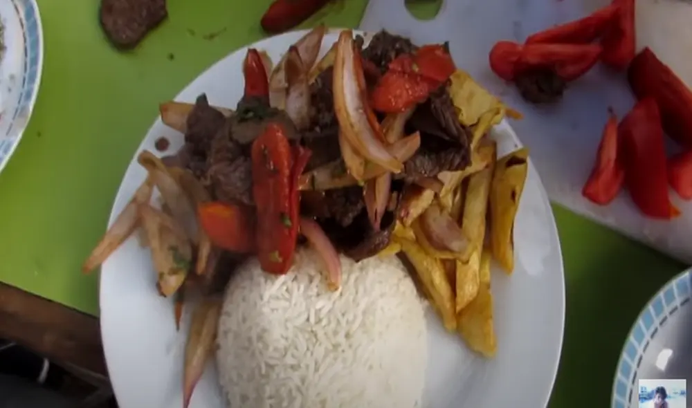 Desliza hacia la izquierda para ver las imágenes del viral de YouTube. Foto: Captura.