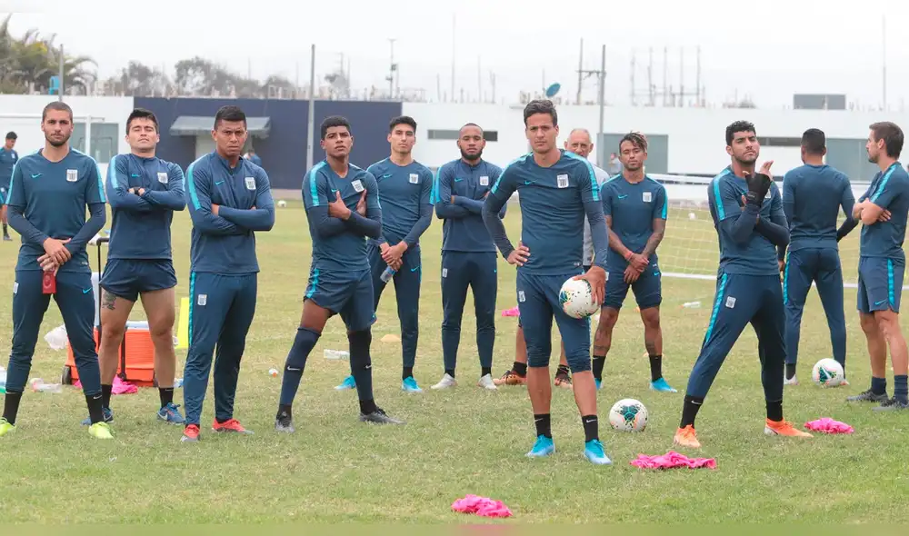 Alianza Lima vs Binacional por el Torneo Clausura de la Liga 1 Movistar.