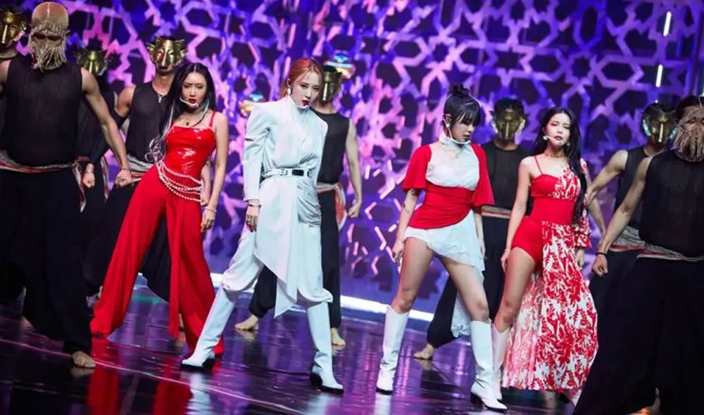 Desliza para ver más imágenes del MV "Aya" de MAMAMOO. Foto: Rainbow Bridge World