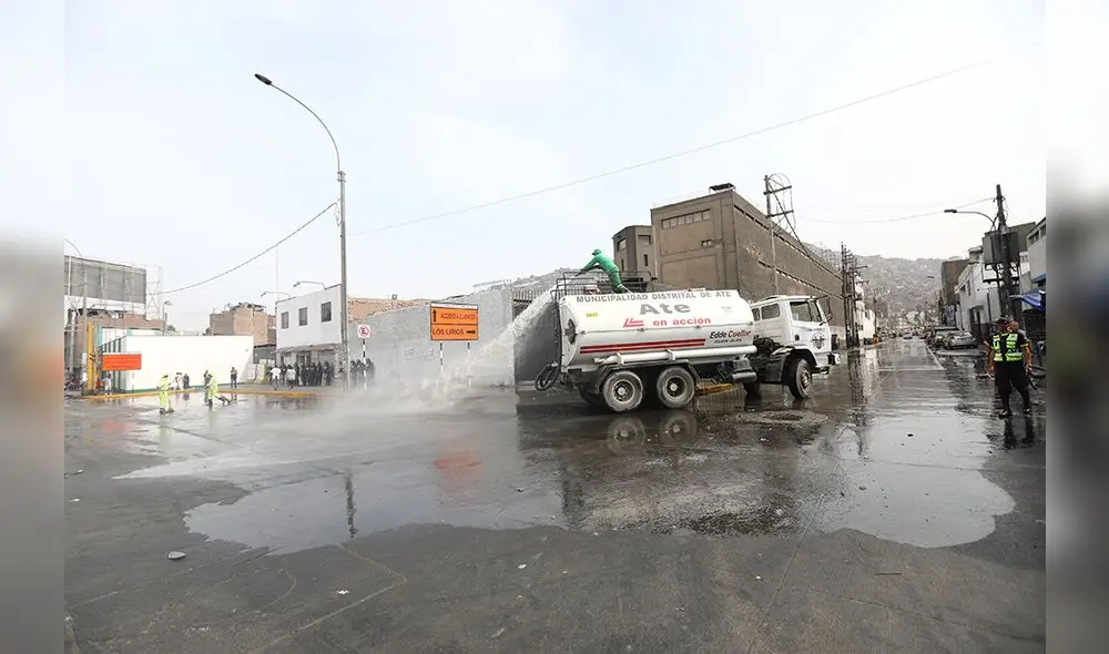 Ate: clausuran Camal de Yerbateros debido a infección del lugar [FOTOS]