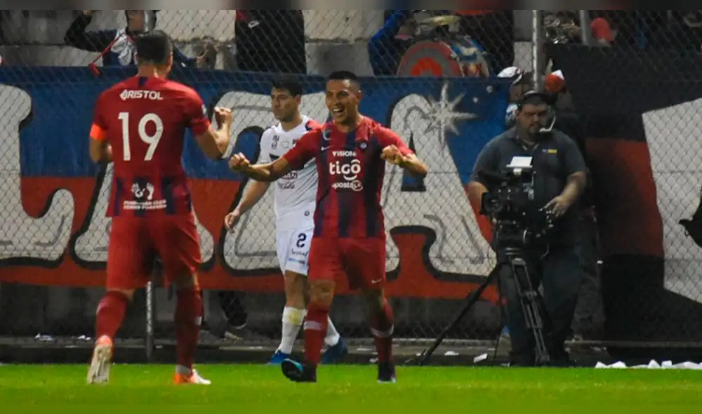 Cerro Porteño vs River Plate por los cuartos de final de la Copa Libertadores vía Fox Sports. Cerro Porteño vs River Plate por los cuartos de final de la Copa Libertadores vía Fox Sports.