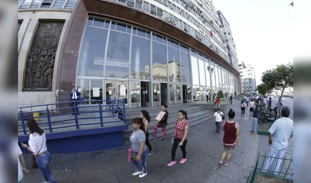 Fiscal  Reynaldo Abia  dirige la reconstrucción del ingreso ilegal a oficinas del Ministerio Público [FOTOS]