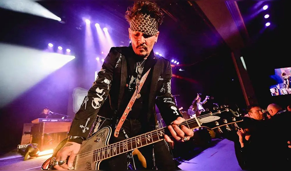 En sus inicios, Johnny Depp soñaba con ser una estrella del rock. Foto: AFP