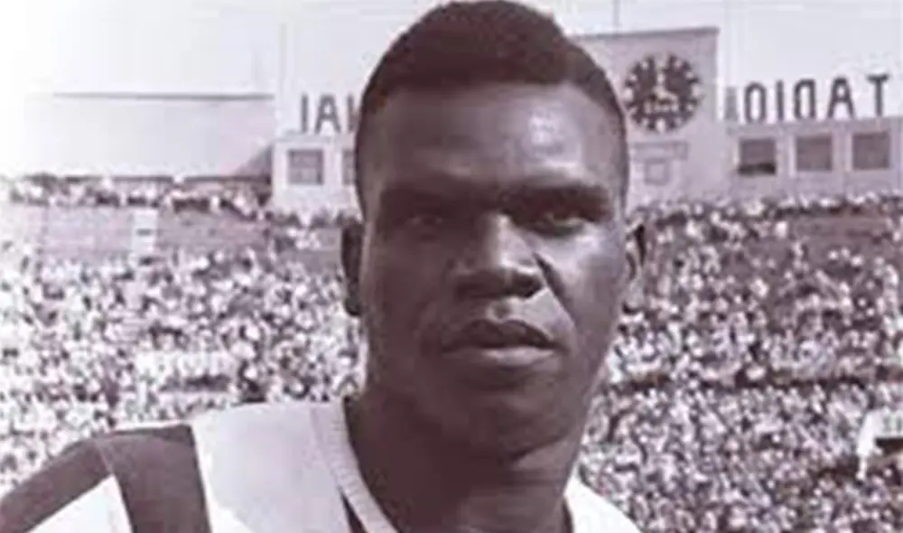 'Perico' León, junto a 'Pitín' Zegarra y Víctor Rostaing, conformaron el llamado 'Nuevo Rodillo Negro'.