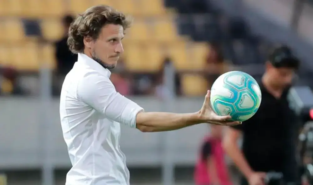 Diego Forlán no descarta dirigir en la Liga MX. Foto: Soyfutbol.com Diego Forlán no descarta dirigir en la Liga MX. Foto: Soyfutbol.com