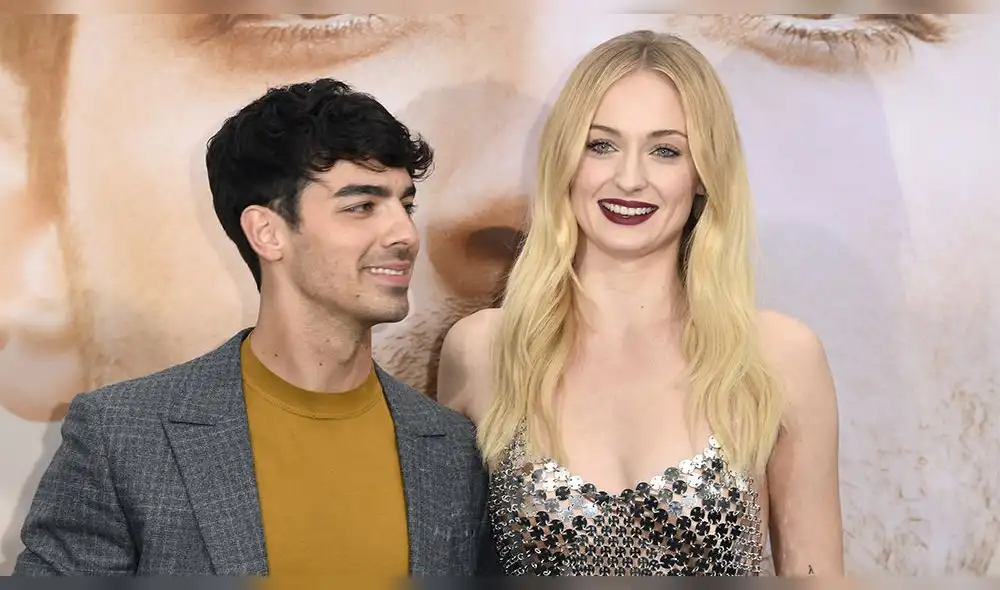 Durante su salida, ambos se 'enamoraron' de una pequeña casaca de cuero. (Foto: AFP)