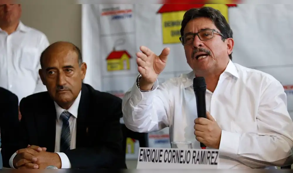 Enrique Cornejo lanza su candidatura a la alcaldía de Lima con Democracia Directa Enrique Cornejo lanza su candidatura a la alcaldía de Lima con Democracia Directa