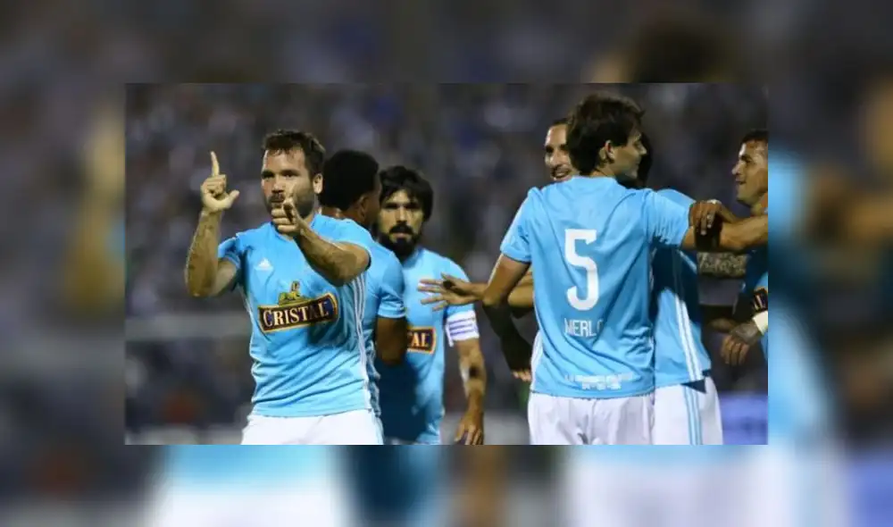 ¿Alianza Lima o Universitario? Encuesta reflejó el equipo con más hinchas en el Perú ¿Alianza Lima o Universitario? Encuesta reflejó el equipo con más hinchas en el Perú