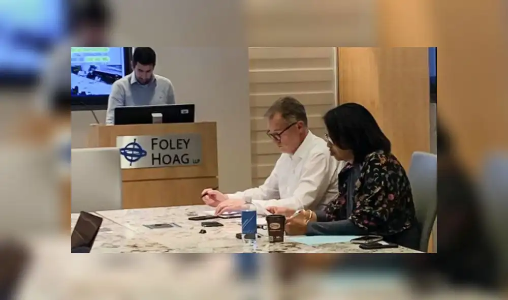 Alcalde de Lima se reunió el domingo con abogados del estudio Foley Hoag para preparar alegatos. (Foto: Twitter Jorge Muñoz) Alcalde de Lima se reunió el domingo con abogados del estudio Foley Hoag para preparar alegatos. (Foto: Twitter Jorge Muñoz)