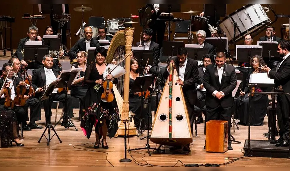 María Elena Pacheco y Ernesto Hermoza presentan su show “Qué Lisura” María Elena Pacheco y Ernesto Hermoza presentan su show “Qué Lisura”