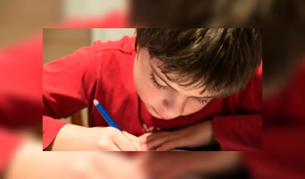 El niño aún no logra superar la pronta partida de su madre. (Foto: referencial)