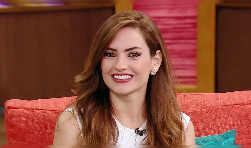 Michelle Galván reemplazó a Bárbara Bermudo en 'Primer impacto' de Univisión. (Foto: Raccoon News)