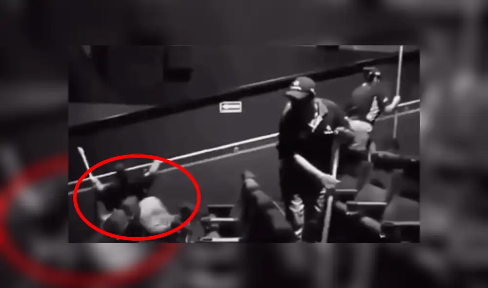 Facebook viral: brutal caída sufre empleada de Cinépolis mientras limpiaba la sala [VIDEO]