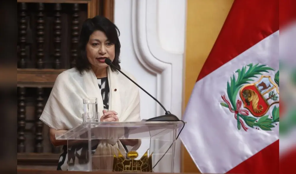 Ana Cecilia Gervasi juró este sábado 10 de diciembre como ministra de Relaciones Exteriores. Foto: Andina Ana Cecilia Gervasi juró este sábado 10 de diciembre como ministra de Relaciones Exteriores. Foto: Andina