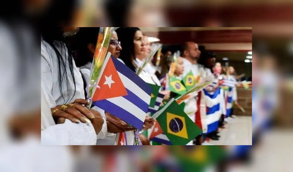 Médicos cubanos