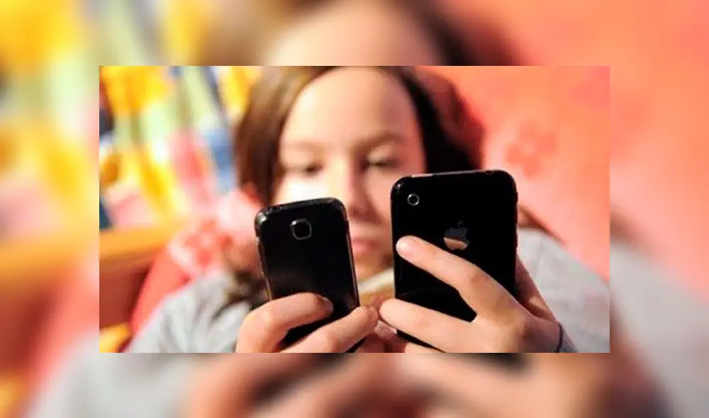 Adicción al teléfono celular. Foto: difusión. Adicción al teléfono celular. Foto: difusión.